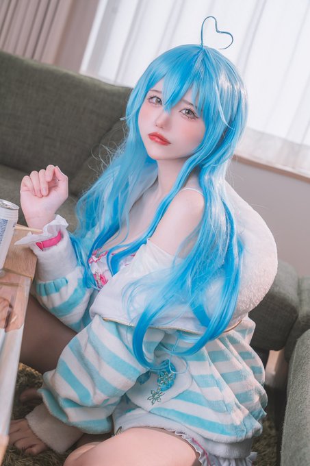 Twitterのコスプレ画像15