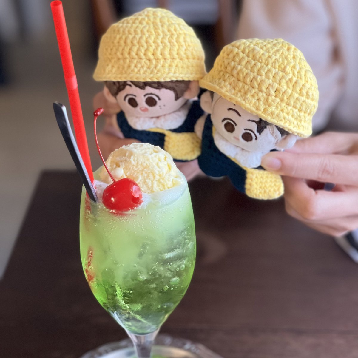 stugibonct's tweet photo. 🐻🦊🍮🍨🥤🍒
Happy tuesday!

#babybearchanfoxren https://t.co/kOLrfF1WNm