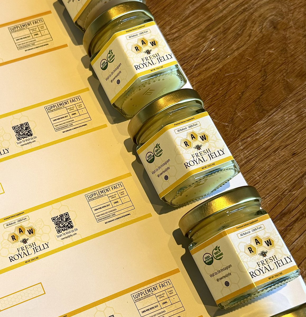 MagnusVigso's tweet image. Huge Thanks for the 8k on X !

As a humble thank you for the enormous support for RAW 

Were doing a RAW Royal Jelly Giveaway to celebrate ⚡️🍯🐝

Were giving away 5 jars to 5 different people

Comment &amp;amp; RT to enter (Skitzo comments for bigger chance of winning)

Random winners…