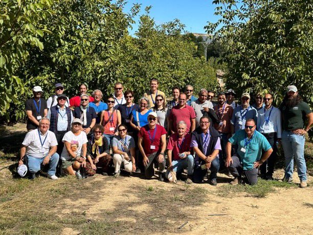 Fakültemiz Bahçe Bitkileri Öğretim Üyesi Prof.Dr. Bekir Erol AK, bilimsel araştırmalar için İspanya’daki ziyaretini tamamlamıştır.