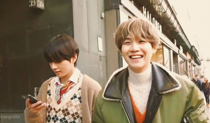 Happy 2nd Anniversary, pacarku, sayangku daddy Dapin. Gak nyangka bisa selama ini, semoga hubungan kita lancar-lancar dan bisa melewati segala masalah

Love you so much ayangggg!!! 🩷🩷🩷🩷