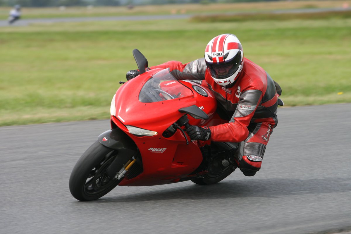 Pierre Col tweet media