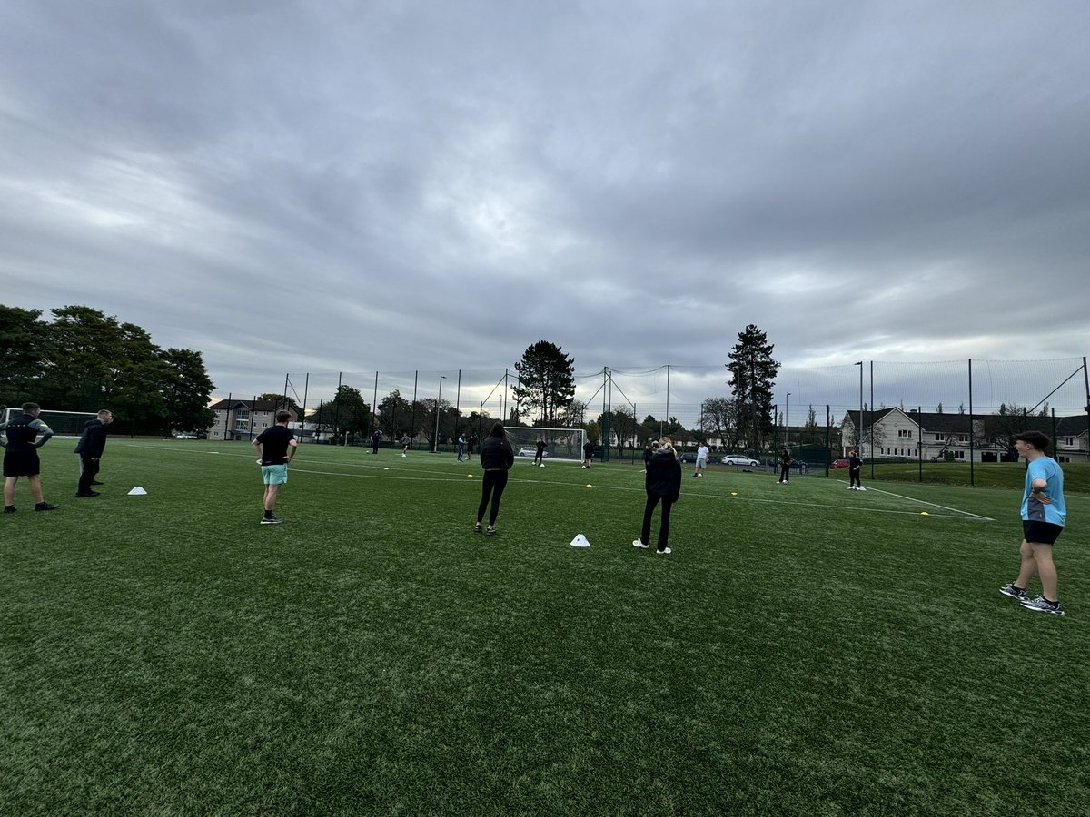 Miss Scott (@pemissscott) on Twitter photo Thank you to <a href="/OnTheBallGlasgo/">OnTheBallAcademyGlasgow</a> for a brilliant session on Friday! β¨
The sports leadership class were learning how to set up sessions with minimal equipment whilst ensuring that all participants were fully engaged and active β½οΈπ₯
<a href="/pe_knightswood/">Knightswood PE</a> <a href="/KnightswoodSec/">KSS</a> <a href="/ASGKnightswood/">Lewis McTaggart</a> Thank you to <a href="/OnTheBallGlasgo/">OnTheBallAcademyGlasgow</a> for a brilliant session on Friday! β¨
The sports leadership class were learning how to set up sessions with minimal equipment whilst ensuring that all participants were fully engaged and active β½οΈπ₯
<a href="/pe_knightswood/">Knightswood PE</a> <a href="/KnightswoodSec/">KSS</a> <a href="/ASGKnightswood/">Lewis McTaggart</a>