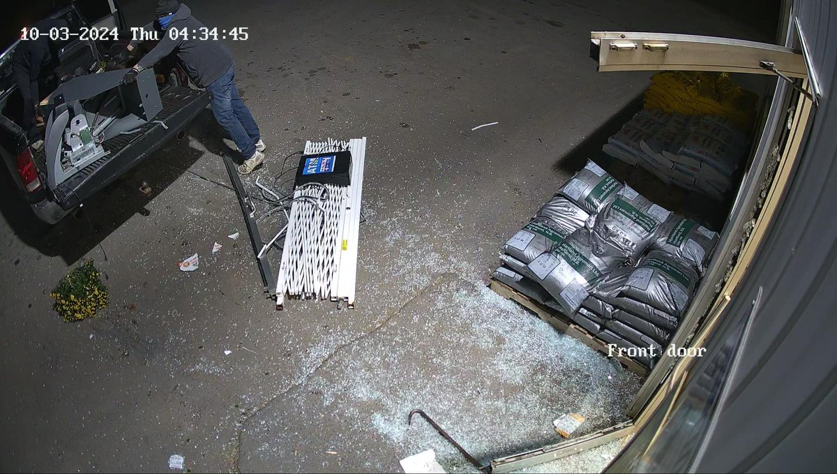 RCMPNB's tweet photo. RCMP seeking public’s help following break, enter and theft https://t.co/Z8VpXug7LZ #Chipman https://t.co/PREWnZvMzL
