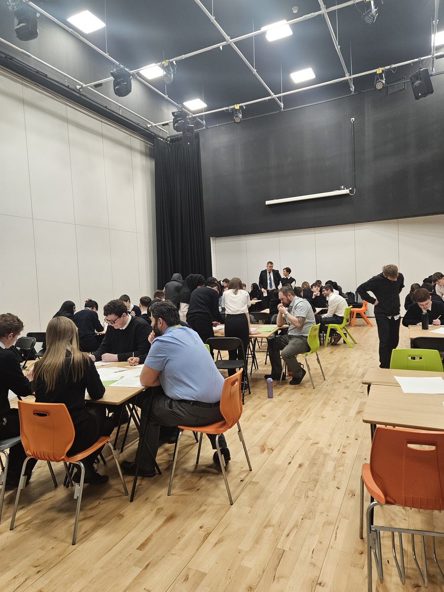 WCHS Maths Dept tweet media