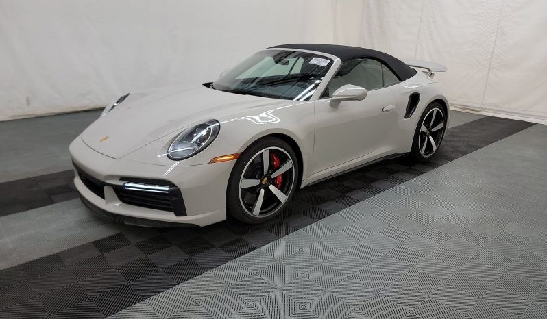 AutoCryptoClub's tweet photo. 🚗✨ Own the road with this pristine 2024 Porsche 911! Only 31 miles &amp; priced at 4.1125 BTC. Don’t miss out! 

Grab it now: https://t.co/gPI2F6K95f

#Porsche911 #CryptoCars #BitcoinSale\n https://t.co/l5A08xF1eq