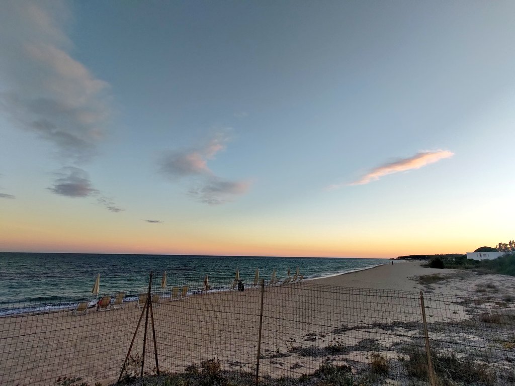 JacyTaci's tweet image. Amazing science at the ISNSC2024!
And what a location...
Aizenberg lab present. Prins lab present.
#LCE #DissipativeSystems #MSCA
@kar_hari
@AizenbergLab
@leonard_prins