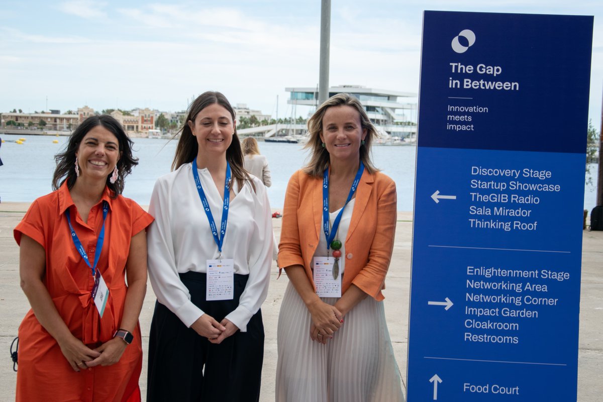 AjuntamentVLC's tweet photo. 🌍 The Gap in Between despliega hoy la 2ª edición 📍 en @lamarinadevlc para impulsar la #innovación social y medioambiental. 
💡 Con un premio de 10.000€ a la mejor iniciativa presentada de las 20 startups finalistas.
#TheGIB24 #TheGIB #EUGreenCapital
🔗 https://t.co/FtVol7V8ZH https://t.co/onyqPXKEpN