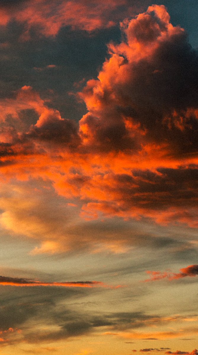 davidcerezodiaz's tweet photo. Regálame atardeceres 🌅 https://t.co/GMCB3KbRc1