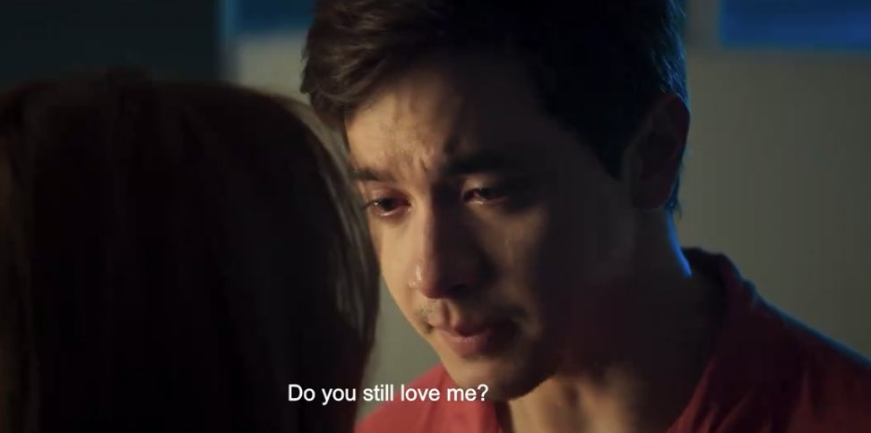 wildcatmorana's tweet photo. “do you wan’t me to leave?” 
—you can barely see it but marie did nod her head 😭
“do you want me back?”
—you can barely see it but marie was shaking her head
“do you still love me?”

finally, she uttered the words that break me, “i don’t.” 

#HelloLoveAgainTrailer https://t.co/UeIgsLHN1P