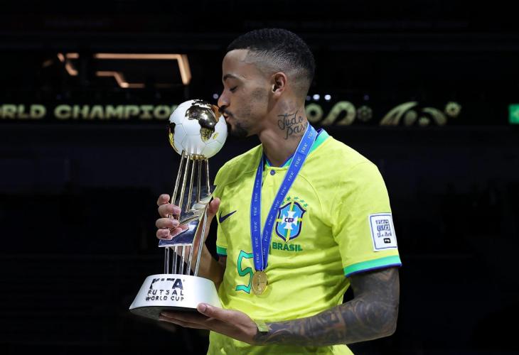 Con <a href="/FedeCS15/">Fede Carbonell</a> hablamos del inicio de temporada del <a href="/PalmaFutsal/">Illes Balears Palma Futsal</a> este próximo fin de semana ante <a href="/fsalagarcia/">Industrias Santa Coloma</a> 

La consecución del Mundial de #futsal para Neguinho, jugador del <a href="/PalmaFutsal/">Illes Balears Palma Futsal</a>