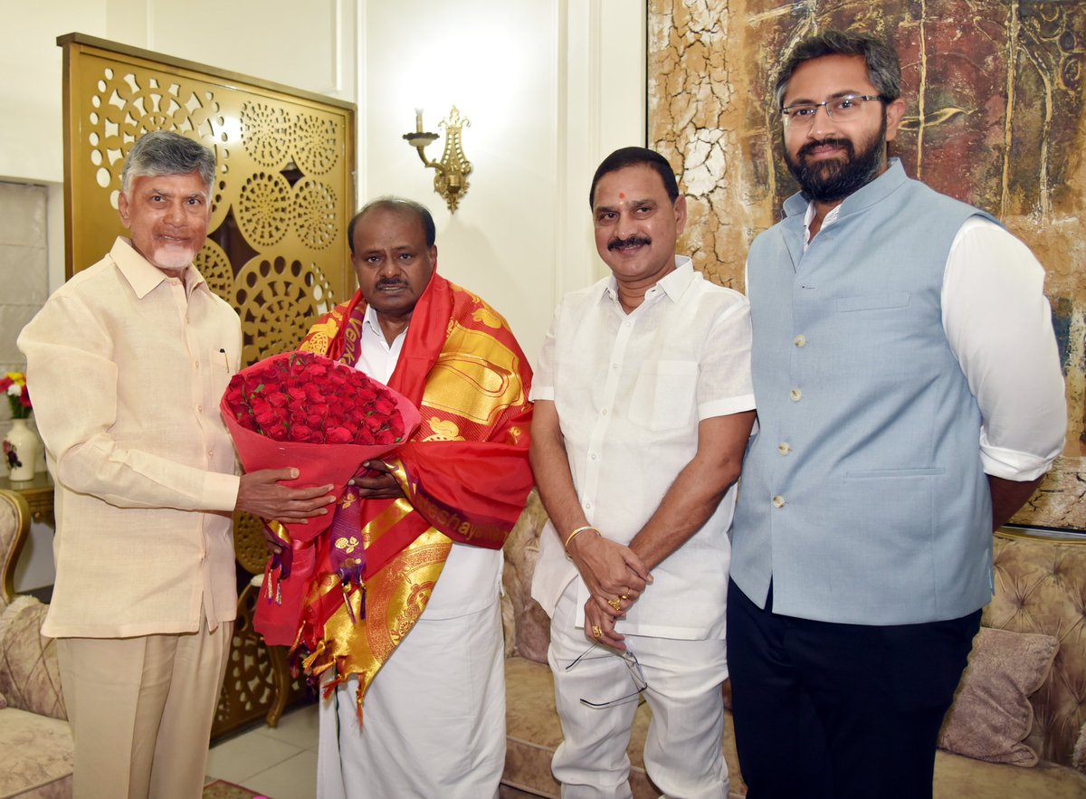 hd_kumaraswamy's tweet photo. Today in New Delhi a significant discussion was held focusing on the revival of the RINL Steel Plant - (Vizag Steel) alongside Andhra Pradesh Chief Minister Shri @ncbn avaru.
This meeting aimed to address key strategies and initiatives to enhance the plant's operations and ensure its sustainable growth. My colleague, Minister of State Shri @BJPVarma avaru, Vishakhapatnam MP Shri @sribharatm, and the Secretary of @SteelMinIndia were also present.