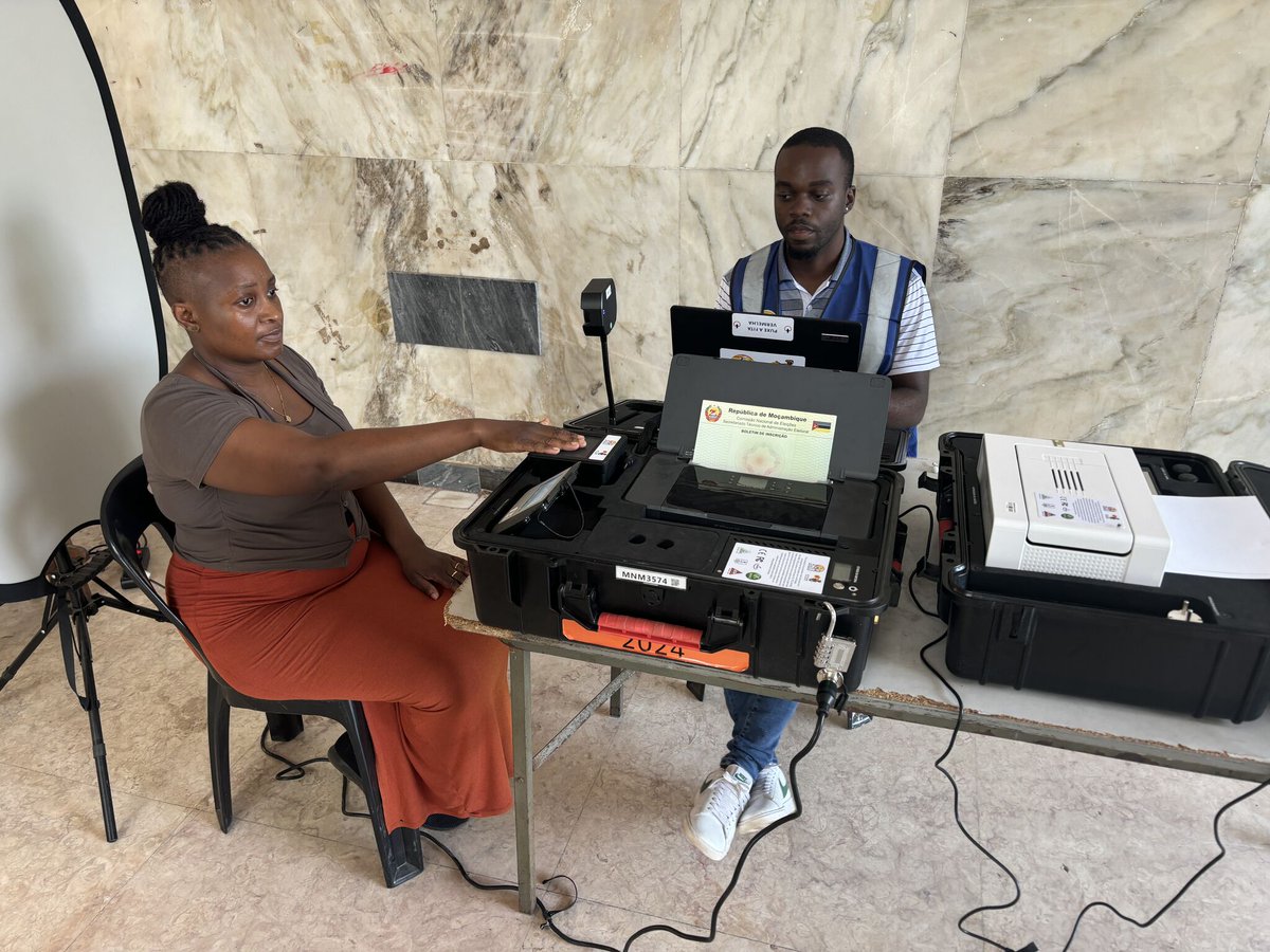 Laxton_Group's tweet photo. ⏱️ As the 𝐜𝐨𝐮𝐧𝐭𝐝𝐨𝐰𝐧 𝐭𝐨 𝐎𝐜𝐭𝐨𝐛𝐞𝐫 9 𝐜𝐨𝐧𝐭𝐢𝐧𝐮𝐞𝐬, Laxton continues to support Mozambique with secure and inclusive solutions powered by our biometric technology. Learn more > https://t.co/60WbGPa1lI https://t.co/Sm2Ag7VJnL