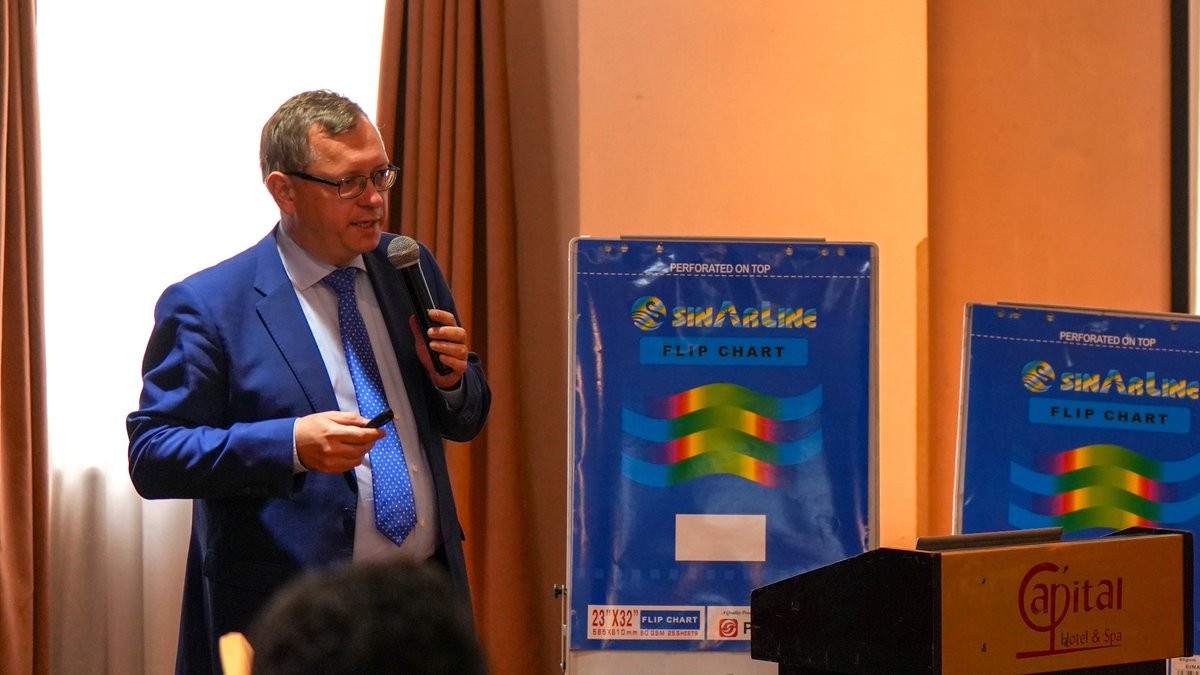 FAOEthiopia's tweet photo. A workshop on Integrated #Biosecurity Index started in Addis Ababa, focusing on the #OneHelth approach in enhancing agrifood systems. 3-day training aims to build capacity in managing health risks in animals & plants, ensuring food safety & safeguarding economic & env. benefits. https://t.co/rBcW0jbAaQ
