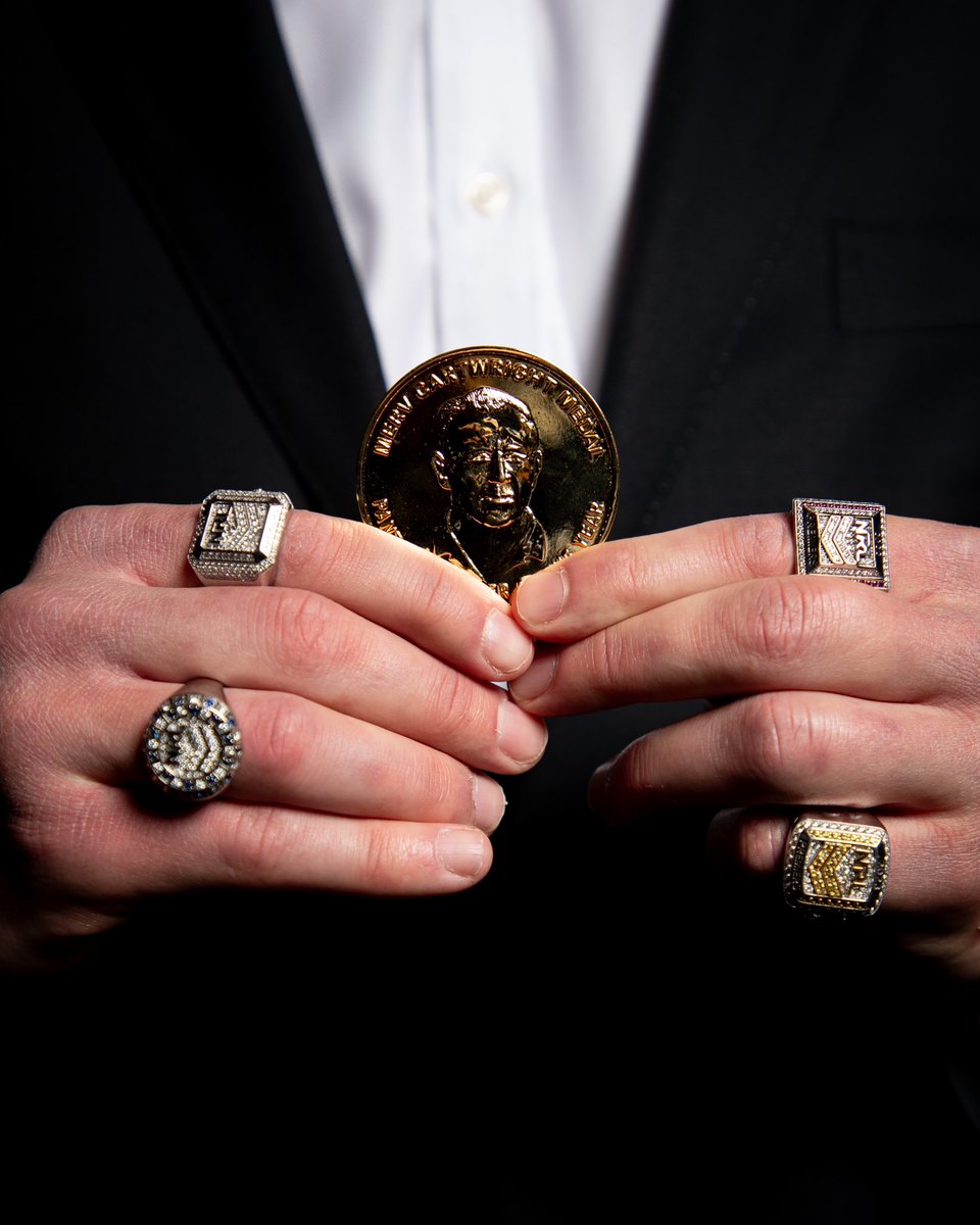 PenrithPanthers's tweet photo. What a way to cap off the season 🐾🏅

#pantherpride https://t.co/0c8YiZi1Kq