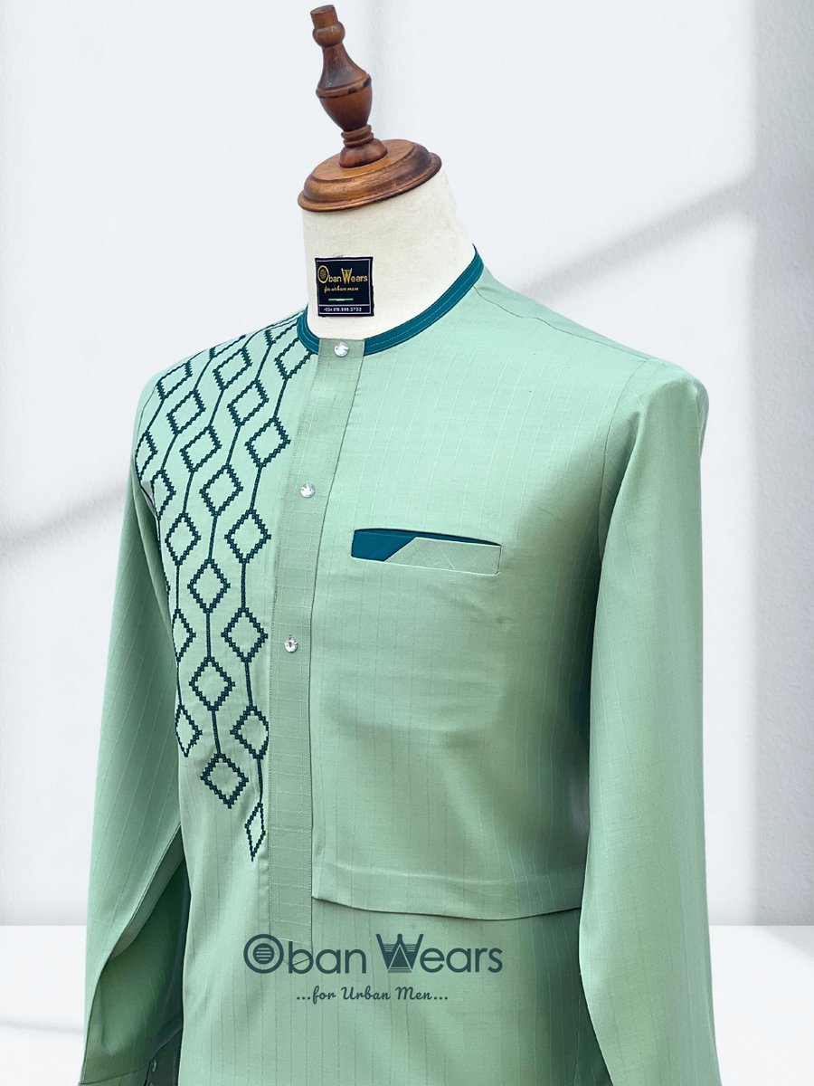 ObanWears's tweet photo. In a world where first impressions are formed within seconds, what you wear becomes more than just fabricโit tells a story. So, are you letting your clothes tell the right story about you?
Read more here; https://t.co/LMSSaa0XZ7
#Obanwears #nativewears #nigeriantailors https://t.co/Xsps2e8MAO