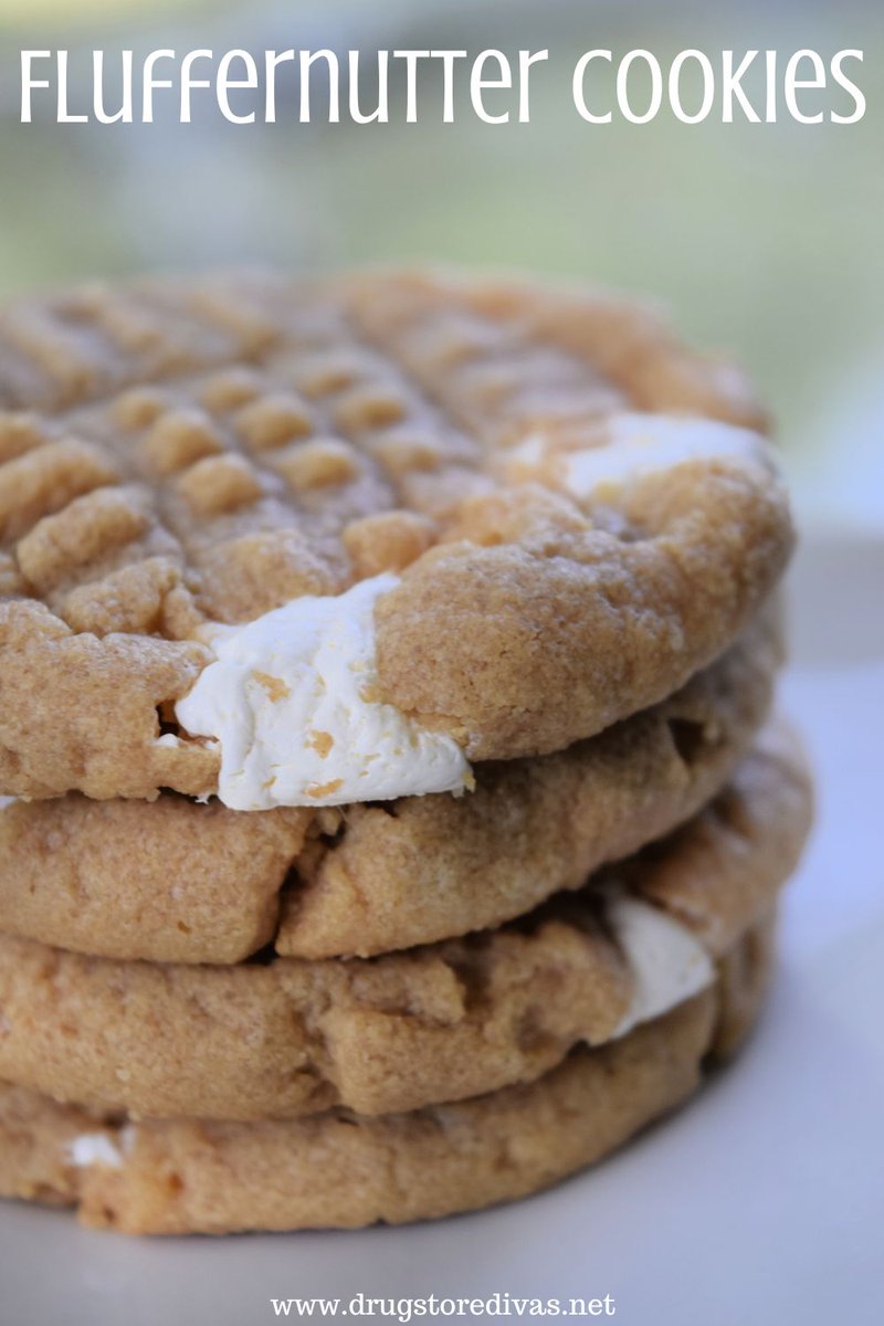 drugstoredivas's tweet image. It's #NationalFluffernutterDay, the most perfect day to make our Fluffernutter Cookies.

Get our recipe for them here: drugstoredivas.net/fluffernutter-…