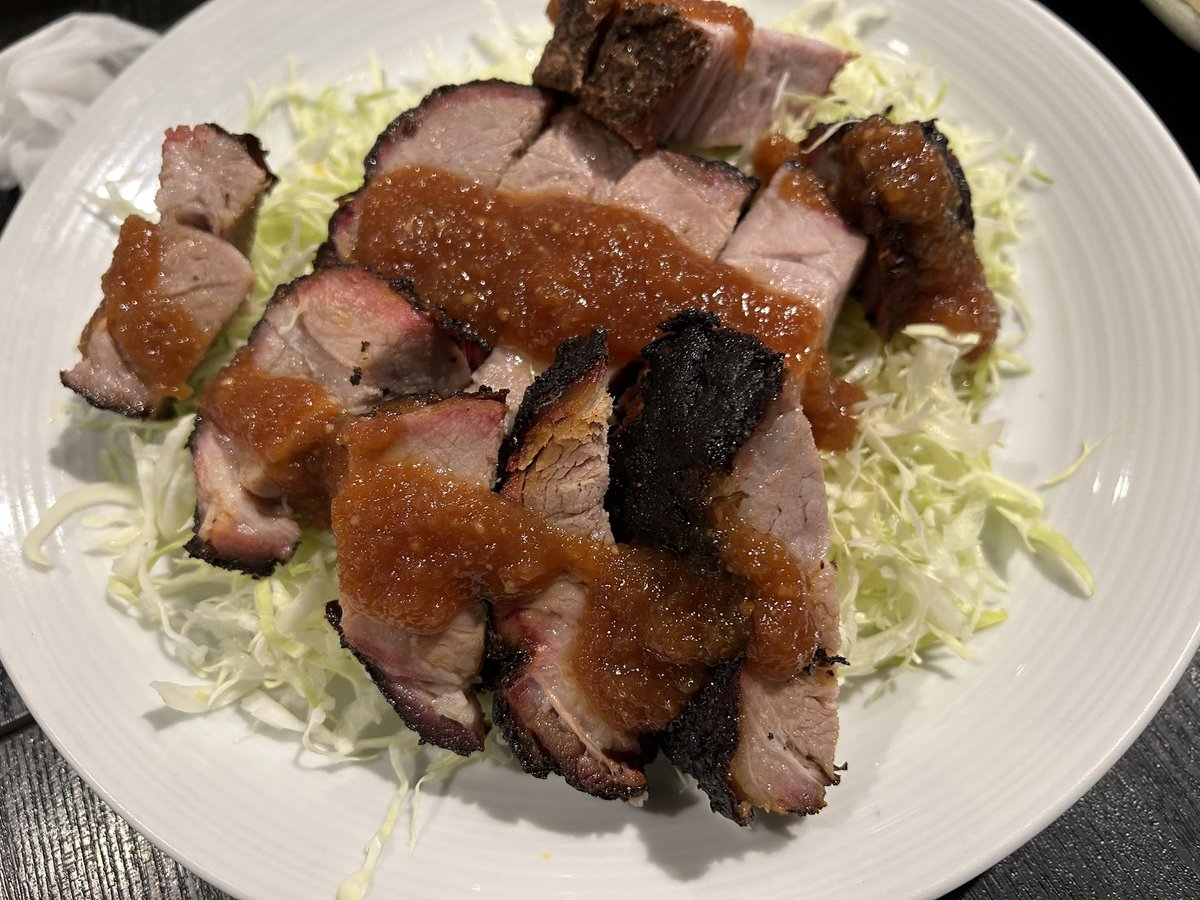 Yasuki0921CR's tweet photo. 第6回Trainers交流会兼肉会ご参加頂いた皆さまありがとうございました🥩

今回もさまざまなバックグラウンドの方にお集まりいただき感謝🙇‍♂️

また、4種の前菜から本格インドカレーまでトータル1人600gの本当に手の込んだ料理でした🍛🍖

次回はトレーナー大忘年会開催なので、是非ご参加ください！！ https://t.co/9TZ79txPqB