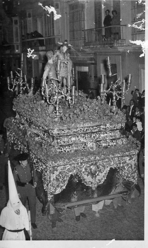 ⚪️⚫️NUESTRA HISTORIA⚫️⚪️ 
El 3 de noviembre de 2001, se celebra en esta Ciudad la Presentación para toda Andalucía Occidental, Ceuta y Melilla del Grupo Nacional de Hermandades y Cofradías del Segundo Misterio Doloroso.