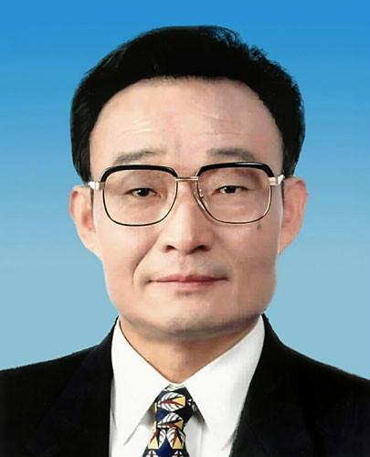 吴邦国同志是党的第四代领导集体的重要成员，曾担任十届、十一届全国人大常委会委员长，第十五届中央政治局委员，第十六届、十七届中央政治局委员、常委。
一路走好 https://t.co/ogt4VYjA59
