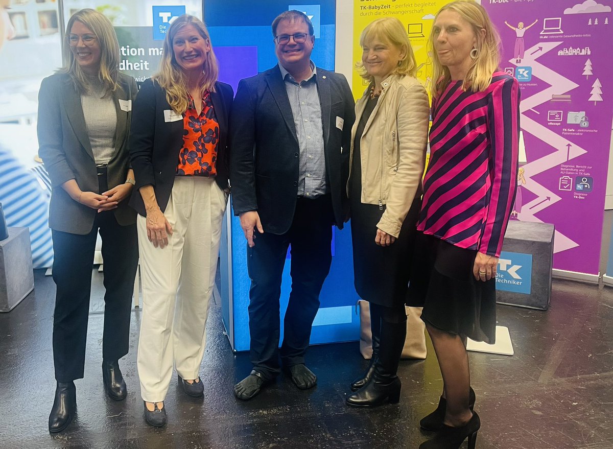 eHealth-Kongress 2024: Future Panel by TK zum Thema ePA für Alle. Experten beantworten Fragen rund um die elektronische Patientenakte. #eHealthHessen