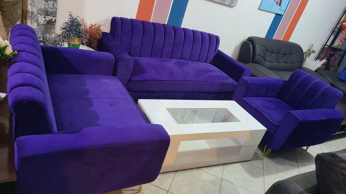 Where are the purple lovers?
Purple sofas are here to adda colour and joy to your house🤗. These are available in our kisaasi-kulambiro showroom
☎️0759 455192 to get them😍
