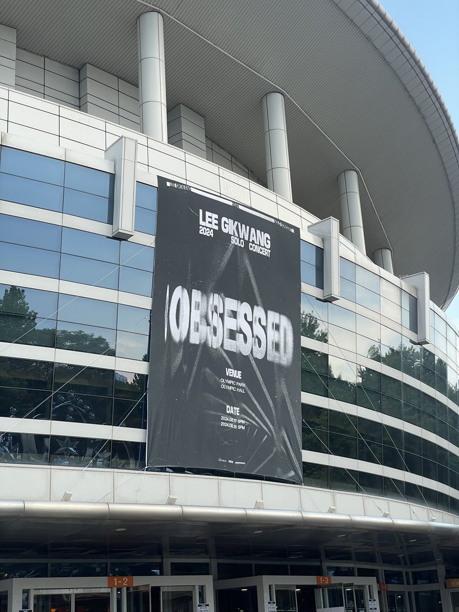 890704S2's tweet photo. 240817 OBSESSED in 🇰🇷

#이기광 #기광 #LEEGIKWANG @900_330 https://t.co/ArXaZOhxxX