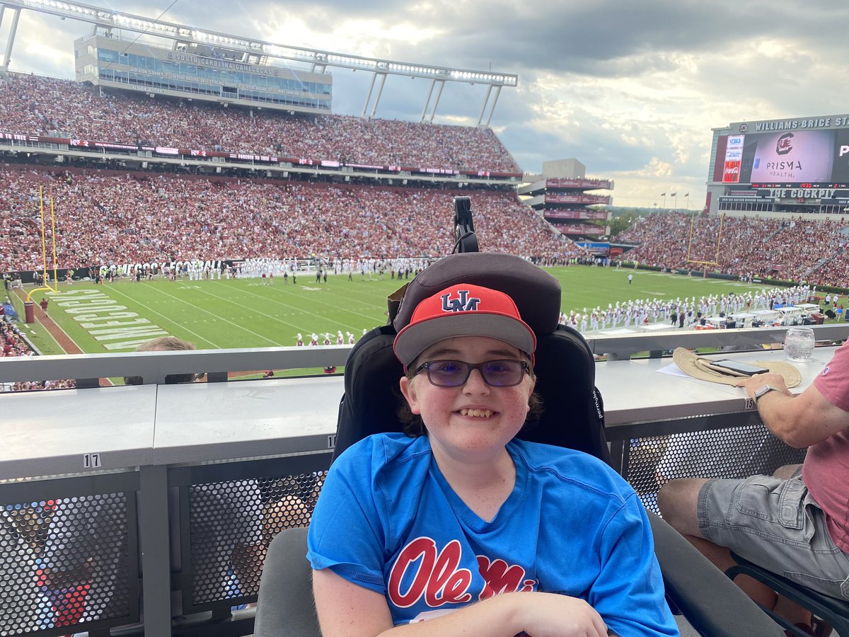 Henry Ullrich (@iamsuperhen) on Twitter photo I got to go to the <a href="/OleMissFB/">Ole Miss Football</a> game with my dad and my grandma. South Carolina is a great stadium to see a game. It was really nice to see so many Ole Miss people I havenāt seen since baseball. Thank you so much <a href="/JPatterson__8/">Javon Patterson</a> for giving me this amazing experience. I got to go to the <a href="/OleMissFB/">Ole Miss Football</a> game with my dad and my grandma. South Carolina is a great stadium to see a game. It was really nice to see so many Ole Miss people I havenāt seen since baseball. Thank you so much <a href="/JPatterson__8/">Javon Patterson</a> for giving me this amazing experience.