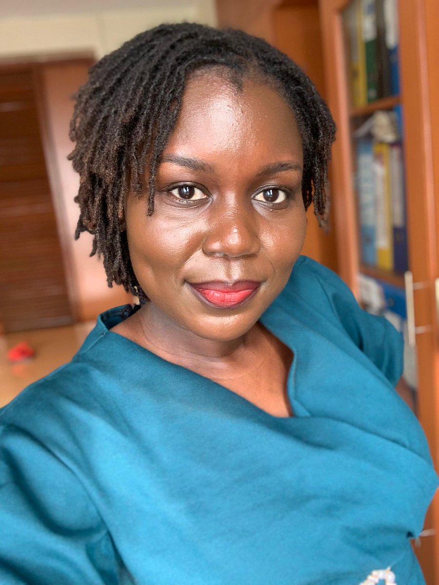 a__wairimu's tweet image. In my loc'd era for real!!
Two years of my locs and I loove it here!

#sisterlocs #microlocs