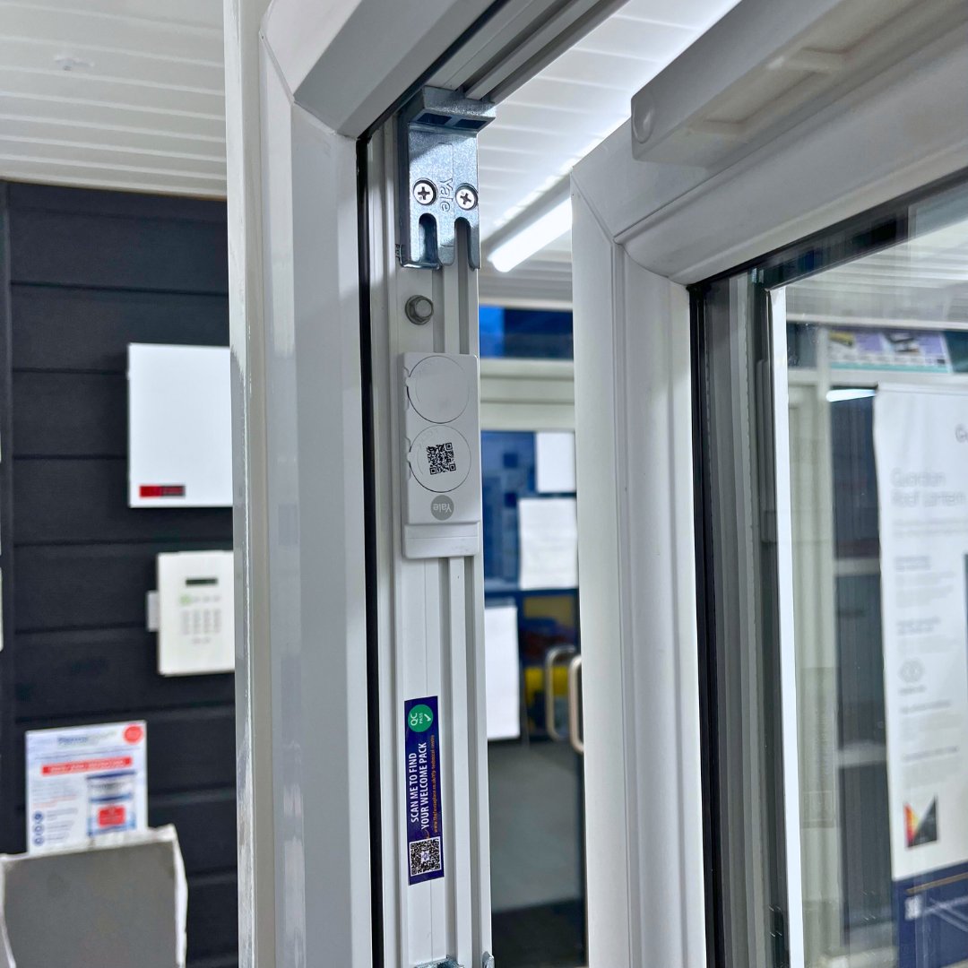 📣 PSA 📣 Yale SensCheck is now available to try in all 14 TFP branches 🔒

Test out the Yale SensCheck sensors, home hub, 94db alarm and smartphone app 📲

Pop in and ask the team for a demo ✅