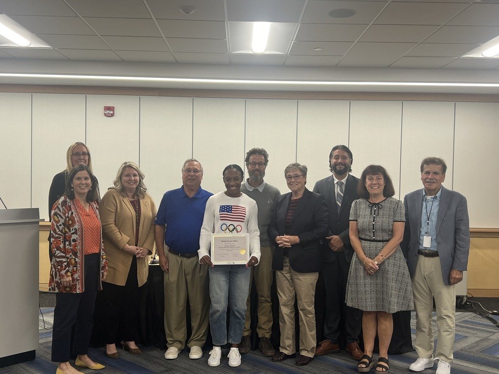 Last night, the Huron Valley Schools Board of Education welcomed our 54 new educators to the district. They also honored Lakeland High School alumni and Olympian Grace Stark for her hard work and dedication.
#HVSsuccess
#WeAreHVS
