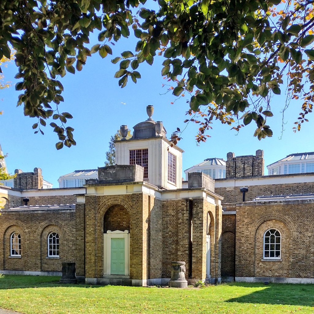 irimarq's tweet photo. En la invención de la pinacoteca está Sir John Soane. Galería de pinturas en Dulwich, 1817.
#Arquitectura #Soane https://t.co/eFt6VQzQbB