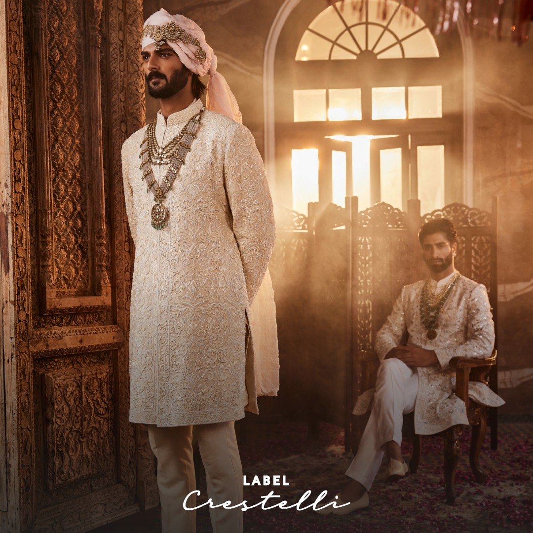 labelcrestelli's tweet photo. At Label Crestelli, we celebrate the spirit of the contemporary man—bold, expressive, and proud of his heritage. 

Shop now from our store. 

#LabelCrestelli #Collection2024 #newcollection #Bundi #Kurta #Sherwani #Bandhgala #Menswear #MenswearFashion #Ethnic #IndianFashion https://t.co/uwmUtab6wM
