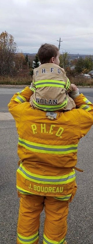 NortheasternPro's tweet photo. This is Fire Prevention Week. This year’s focus is "Smoke Detectors save lives". Change batteries and check smoke detectors every six months. Thanks to those who serve to protect us. Supervisor Jason Boudreau has spent many years as a firefighter paving the way for son Nolan. https://t.co/uHRTWjFR8n