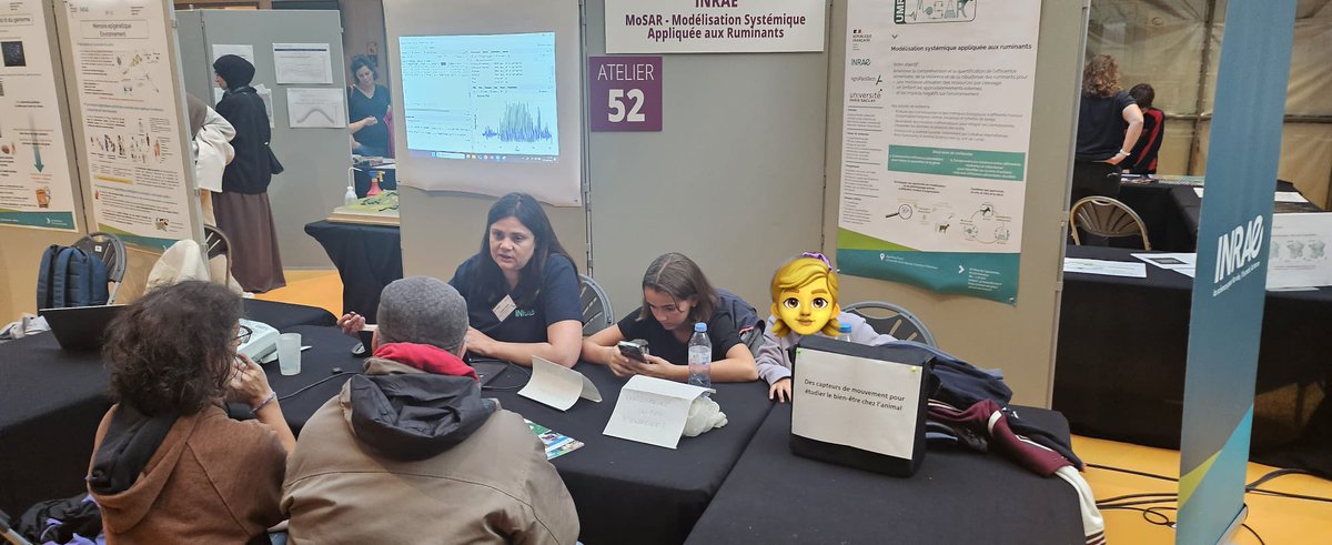 La fête de la science a @ENS_ParisSaclay
L’équipe <a href="/mosar_team/">MoSAR: Systemic modeling applied to ruminants</a> fait la démonstration d’utilisation des capteurs pour mesure des activités chez les …
Devinez qui! Et oui les visiteurs de notre stand 🏃‍♂️🏃‍♀️🏃<a href="/UnivParisSaclay/">Université Paris-Saclay</a> <a href="/AgroParisTech/">AgroParisTech</a> <a href="/INRAE_IDF/">INRAE Île-de-France</a>