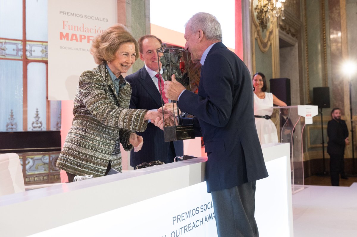 Cáritas Española ✳️ tweet media