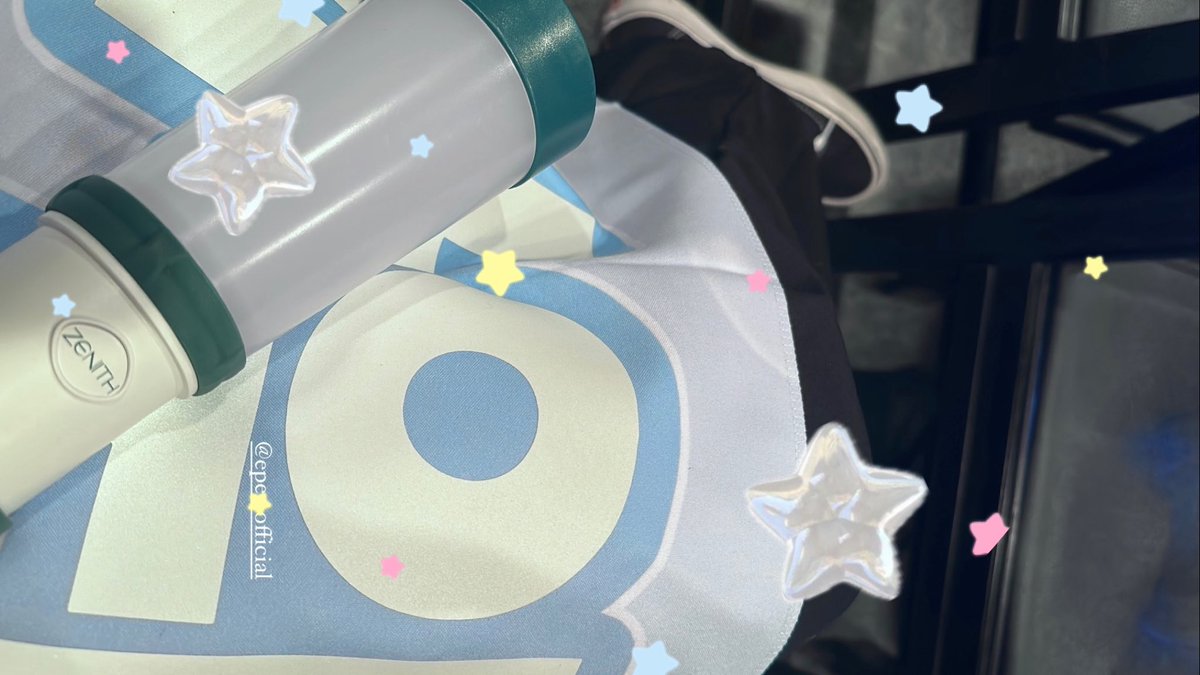 _hW_0o's tweet photo. 곽 김 하고잇슨,
흔적 다 잡앙요 (ˊ⸝⸝o̴̶̷ ̫ o̴̶̷⸝⸝ˋ)

#제니스트친소 https://t.co/CEPUdbuFYO