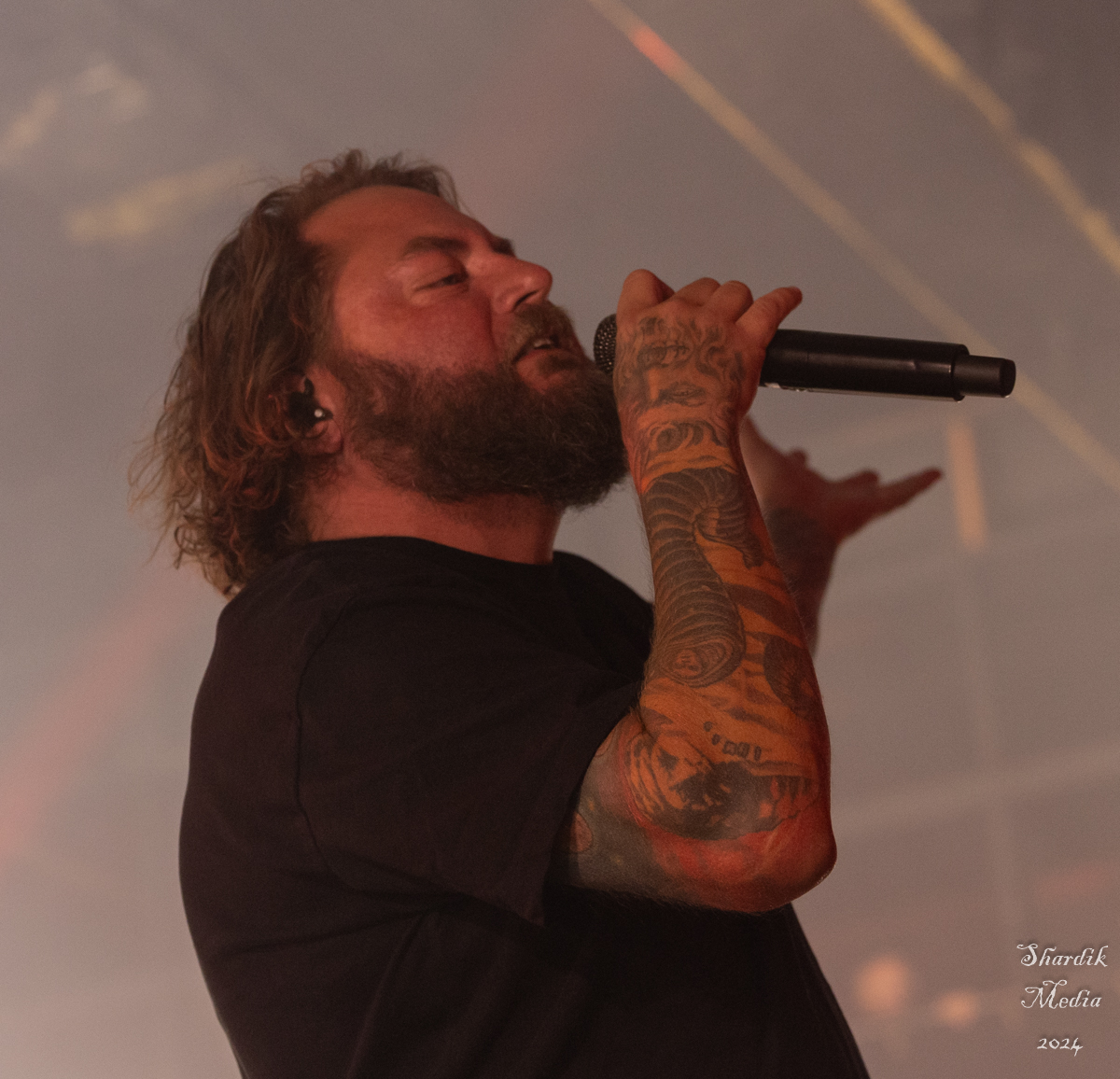 we21011's tweet photo. The Black Dahlia Murder and Dying Fetus at The Rave. 📷: Wayne Edwards. Show recap and photos at FFR, https://t.co/LWBk19napC #TheRave #DyingFetus #TheBlackDahliaMurder @EarsplitPR @bdmmetal @DyingFetusBand @VomitForth @AngelMakerBand @therave @SPITEca #VomitForth #AngelMaker https://t.co/p9z5JerK6h