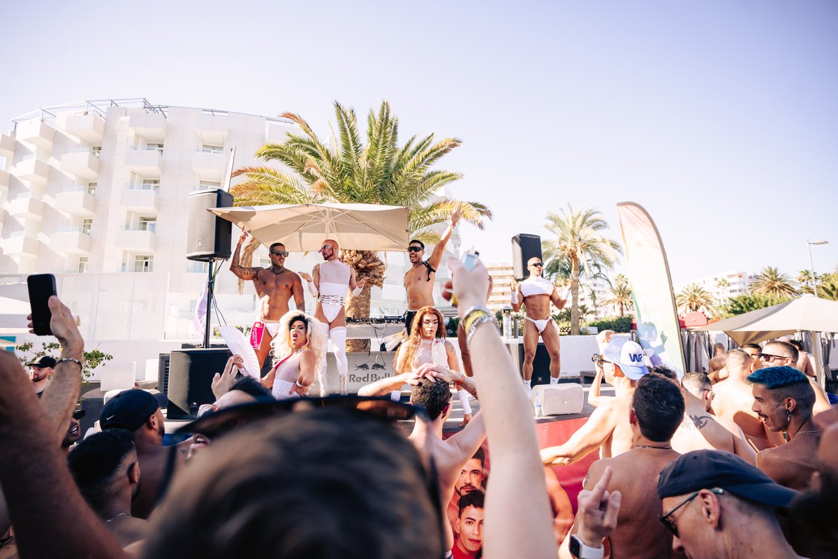 MaspaPride's tweet photo. Please Disturb Pool Party By AxelBeach Hotel
Pride By Freedom May 2024 π³οΈβππ³οΈββ§οΈ
Maspalomas - Gran Canaria - Islas Canarias - Spain
#pridebyfreedom #maspalomas #islascanarias #freedom #grancanaria #maspalomaspride #pride #visitgrancanaria #IslasCanarias #maspalomascostacanaria https://t.co/dp1XKdZMbo