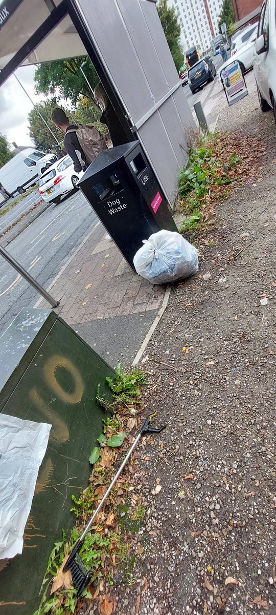 Scott (@scott1970c) on Twitter photo Another 4 bags today Fitzwarren St/Seedley Road <a href="/SalfordHeroes/">Salford Litter Heroes</a>....29 more to my 2000th bag <a href="/salfordcleanup/">Clean Up SALFORD</a> Another 4 bags today Fitzwarren St/Seedley Road <a href="/SalfordHeroes/">Salford Litter Heroes</a>....29 more to my 2000th bag <a href="/salfordcleanup/">Clean Up SALFORD</a>