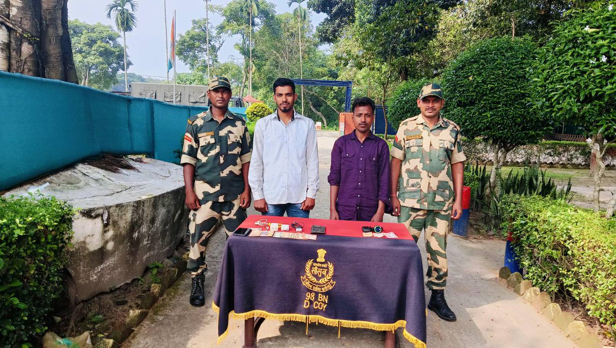 gora94304's tweet photo. Very good to hear this news that BSF has arrested 4 Bangladeshi smugglers.
#InfiltratorsApprehended #HaryanaElectionResult #GyanTherapy #BanEVM #NationsLeague #TeJran #UWCL #GDRAGON Article 370 #महापापी_जो_करे_जीव_हिंसा #NEIRO #Garime https://t.co/GCymNMJgQH