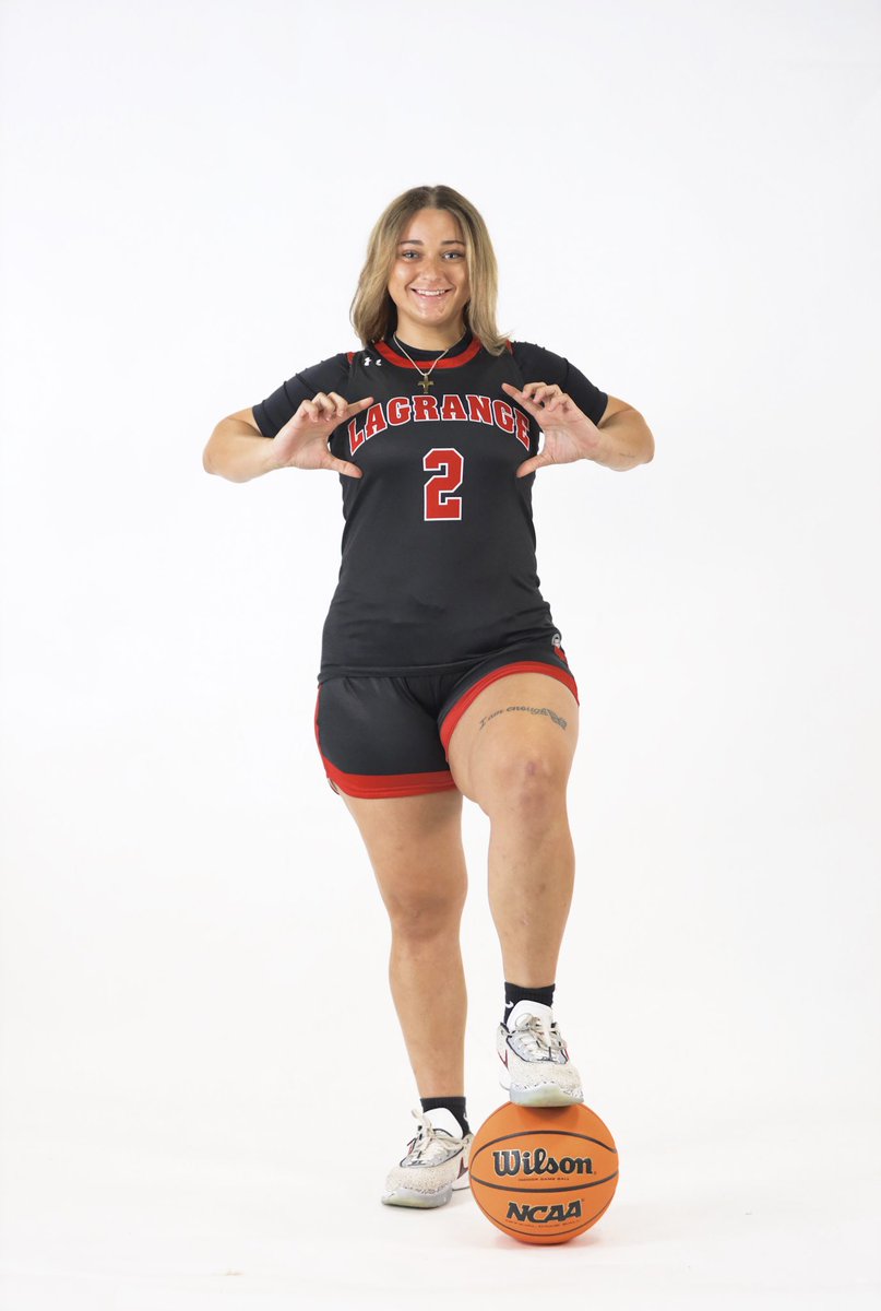 LaGrangeWBB's tweet image. Sophomore Spotlight!🌟
#00 Jaz Watson, #2 Jasmine Owens, #5 Grace Bryson, #10 Kenzie England, #22 Taylor Smith.This talented group brings experience, dedication, &amp;amp; drive to the court.Excited to see their growth this season.
#PantherPride #SophomoreSquad