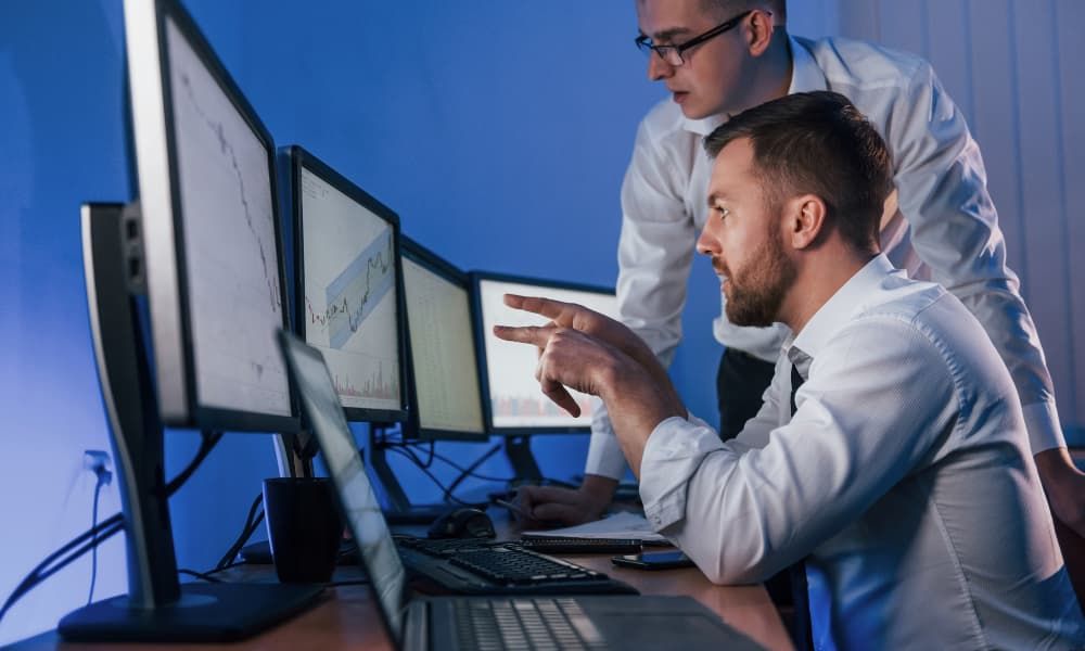 A hybrid setup is a cost-effective #cloud model that offers companies a lot of flexibility. But, the right strategy is vital. Learn the essential components: cloudhesive.com/blog-posts/str…