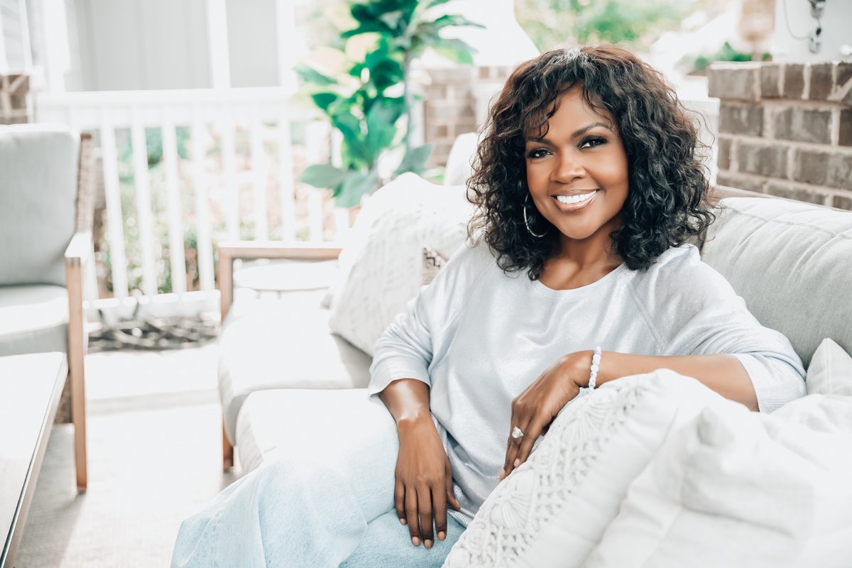 cecewinans's tweet image. I turn 60 today! And I'm celebrating the Goodness of God 🙌🏽 I'm grateful my life is filled with peace, love and laughter! Thank you Jesus! And thank you all for celebrating with me. Love you ❤️