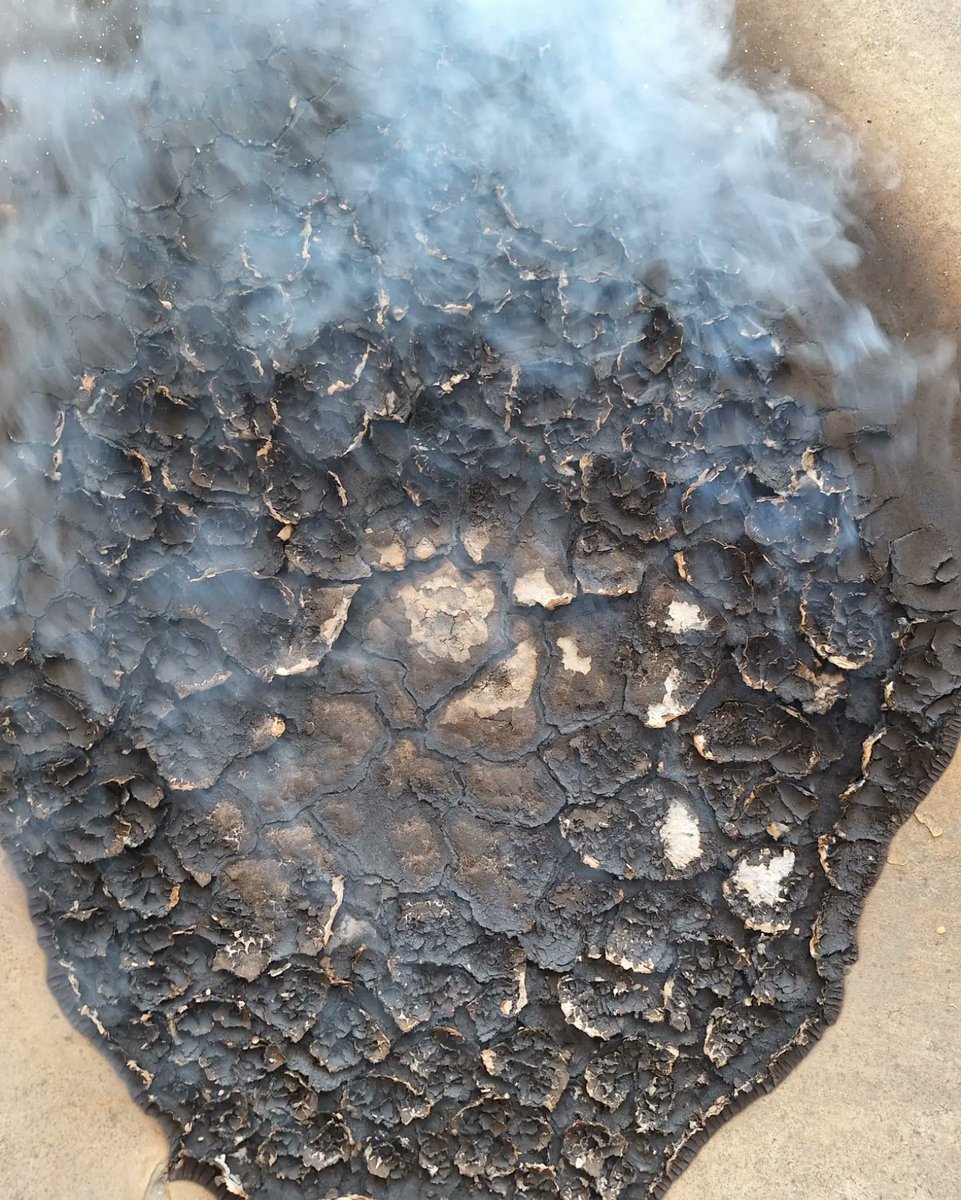 Hi 👋🏻 
Self portrait 
#artworks
#NFTCommmunity