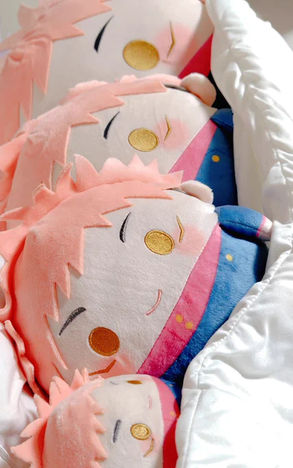 今日もお仕事お疲れさま!俺たち、ふとんで待ってるぜ〜!! 