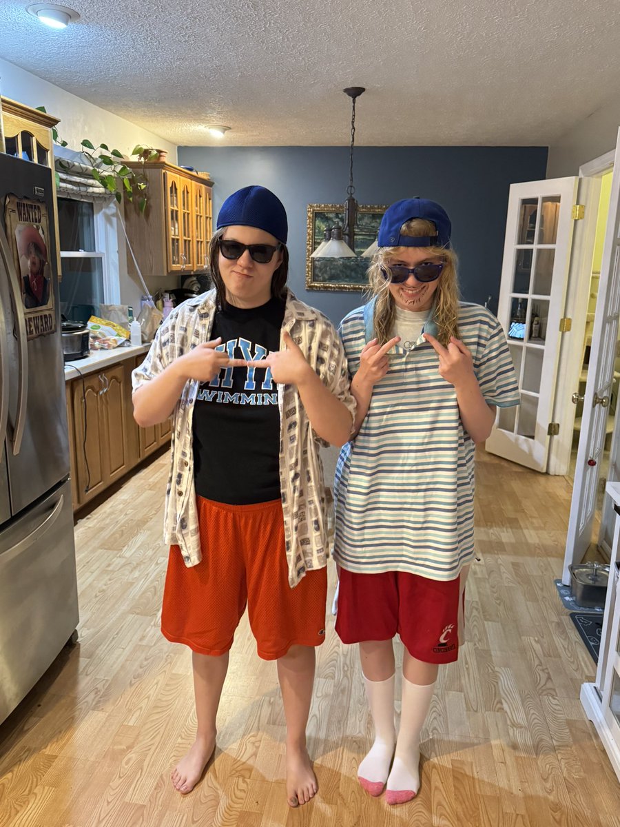 billxou's tweet photo. @AdamSandler My daughters’ outfits for Dress Like Adam Sandler Day at their middle school! https://t.co/OCahVK4ByU