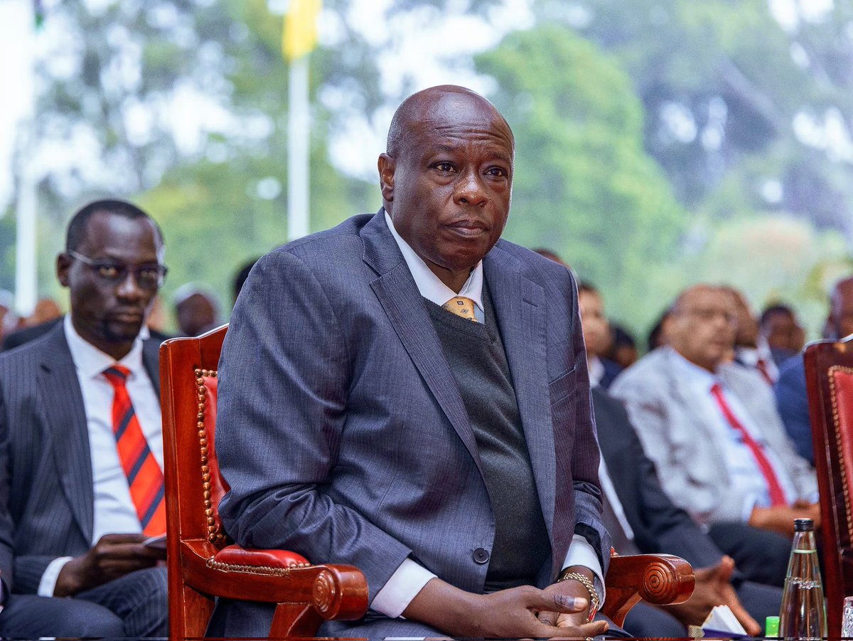 Why doesn't <a href="/WilliamsRuto/">William Samoei Ruto, PhD</a> REALLY want to work with <a href="/rigathi/">Rigathi Gachagua</a>  What is really going on? Why is there soo soo much looting left right and center,? Is <a href="/RailaOdinga/">Raila Odinga</a> the next DP? Can someone should EXPLAIN?

Photo courtesy
#ImpeachGachagua