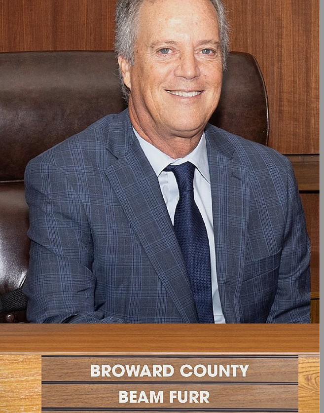 Hurricane Milton, Holly-Go Shuttle, Hallandale Beach eats, Halloween and everything in between.  It's all in the September edition of the District 6 "In the Loop" from Vice Mayor <a href="/beamfurr/">Beam</a> 
mailchi.mp/broward/a-mess…