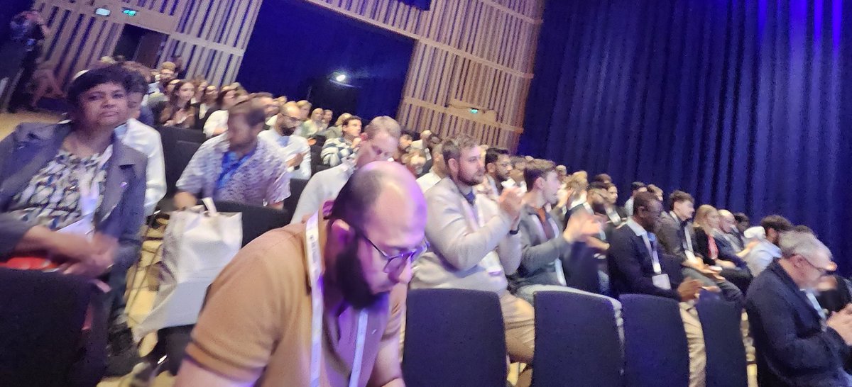 Another packed room for <a href="/EMSAS_RCEM/">EMSAS</a> session at #RCEMasc